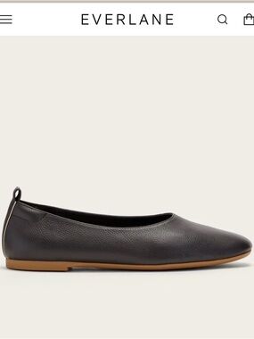 Like-new Everlane Day Glove Black Leather Flats